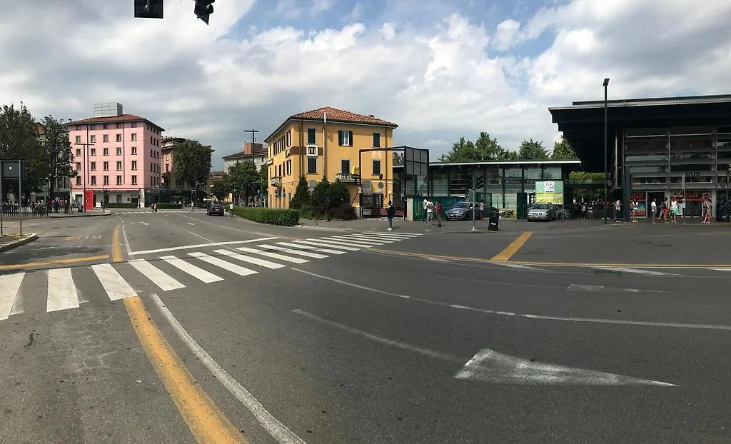 Old Town Funicolar Hotel Bergamo Guest house