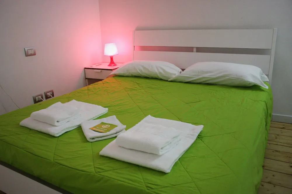 Old Town Funicolar Hotel Bergamo Guest house
